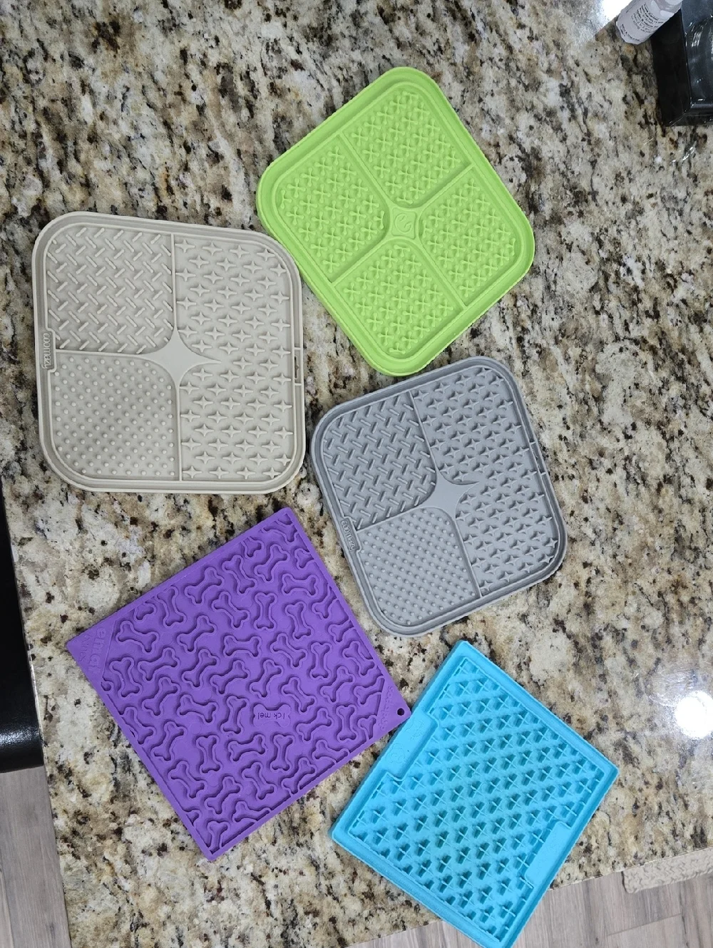 5 Assorted Pet Enrichment Licky Mats